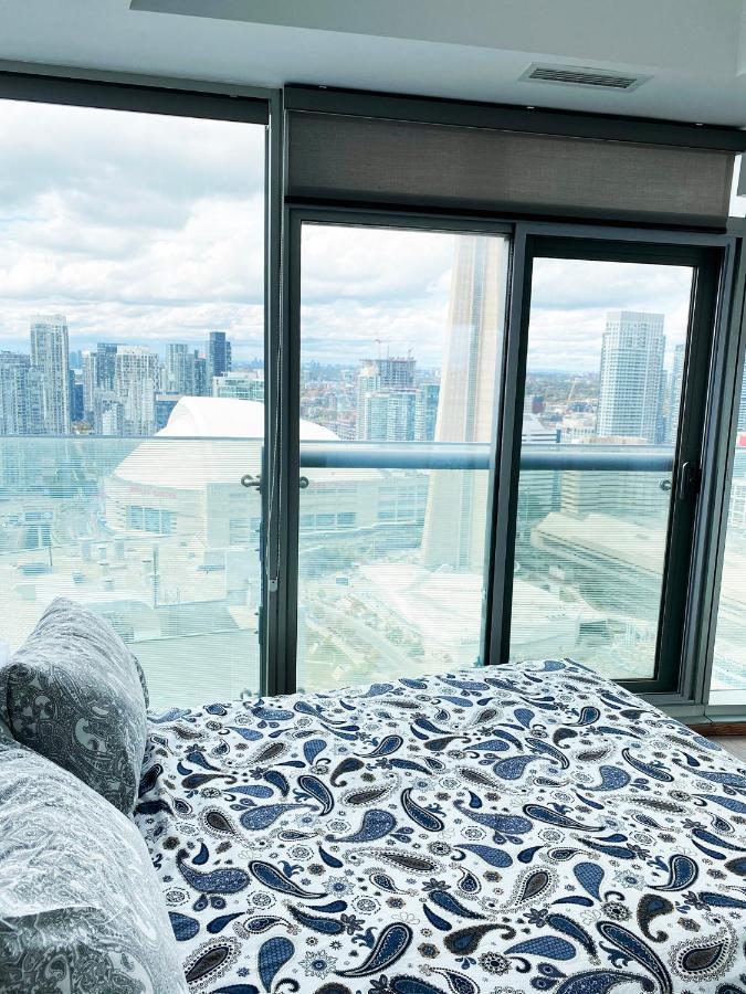 Ihost Suites Ice Condo โตรอนโต ภายนอก รูปภาพ