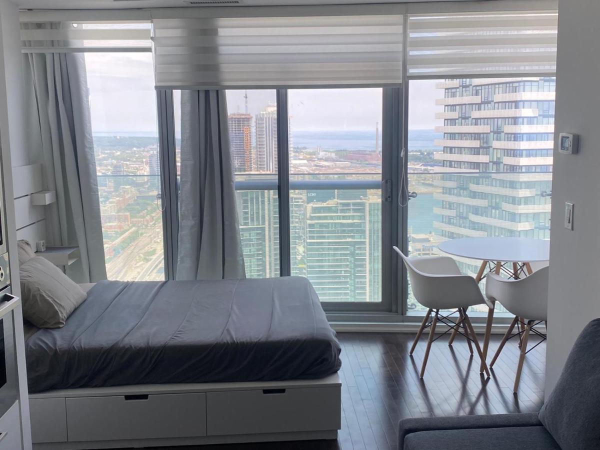 Ihost Suites Ice Condo โตรอนโต ภายนอก รูปภาพ