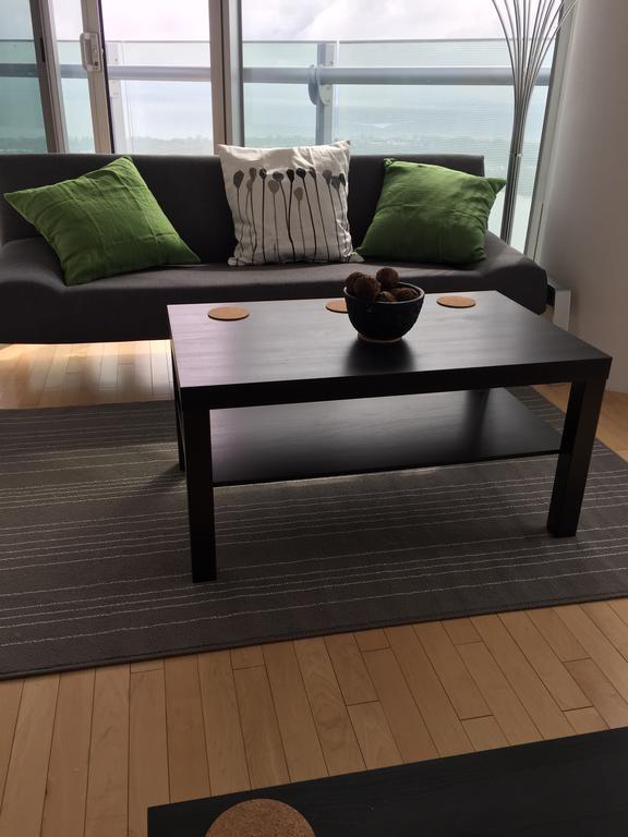 Ihost Suites Ice Condo โตรอนโต ภายนอก รูปภาพ